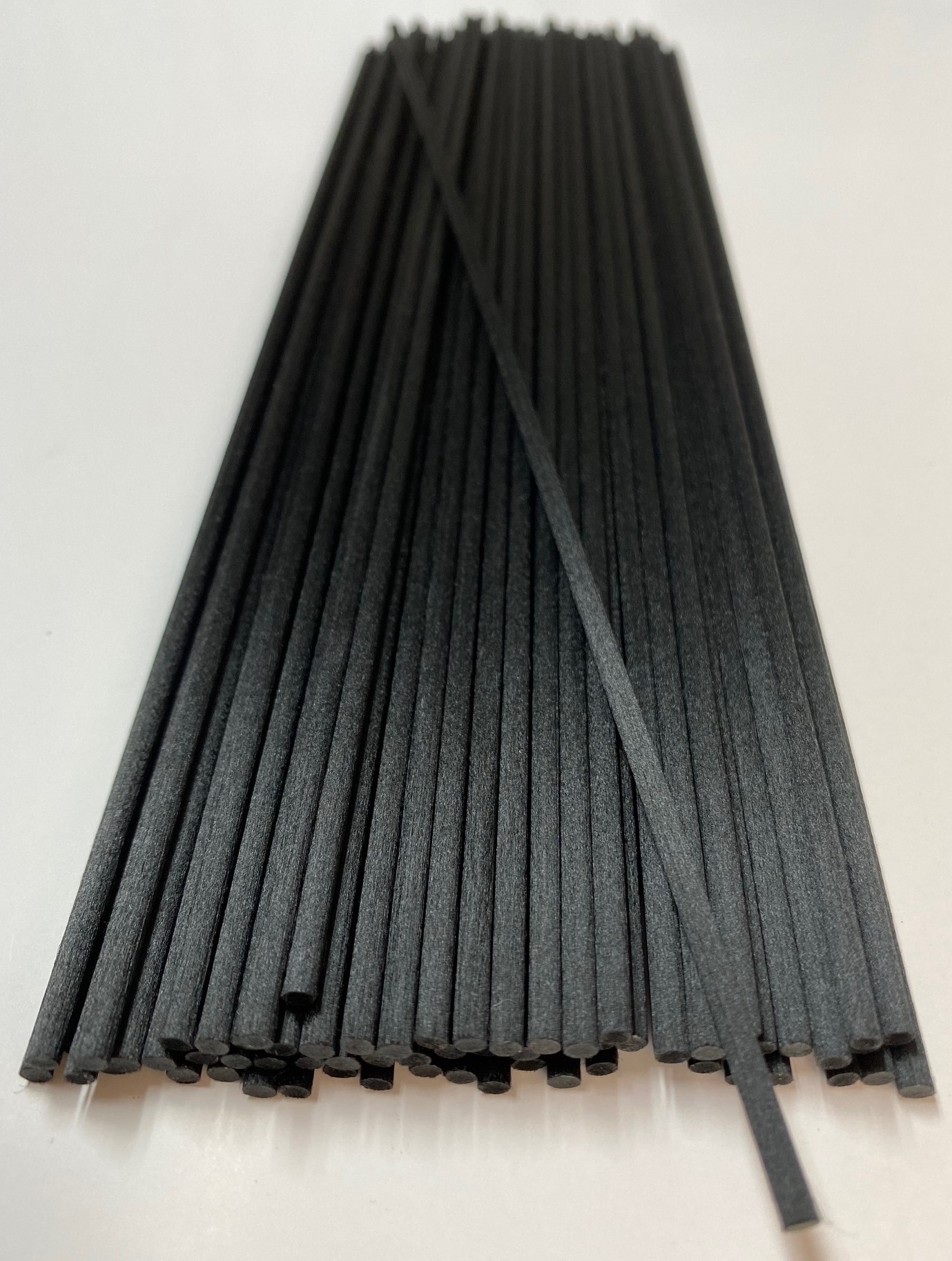 250 Pack of Black Fibre Reeds