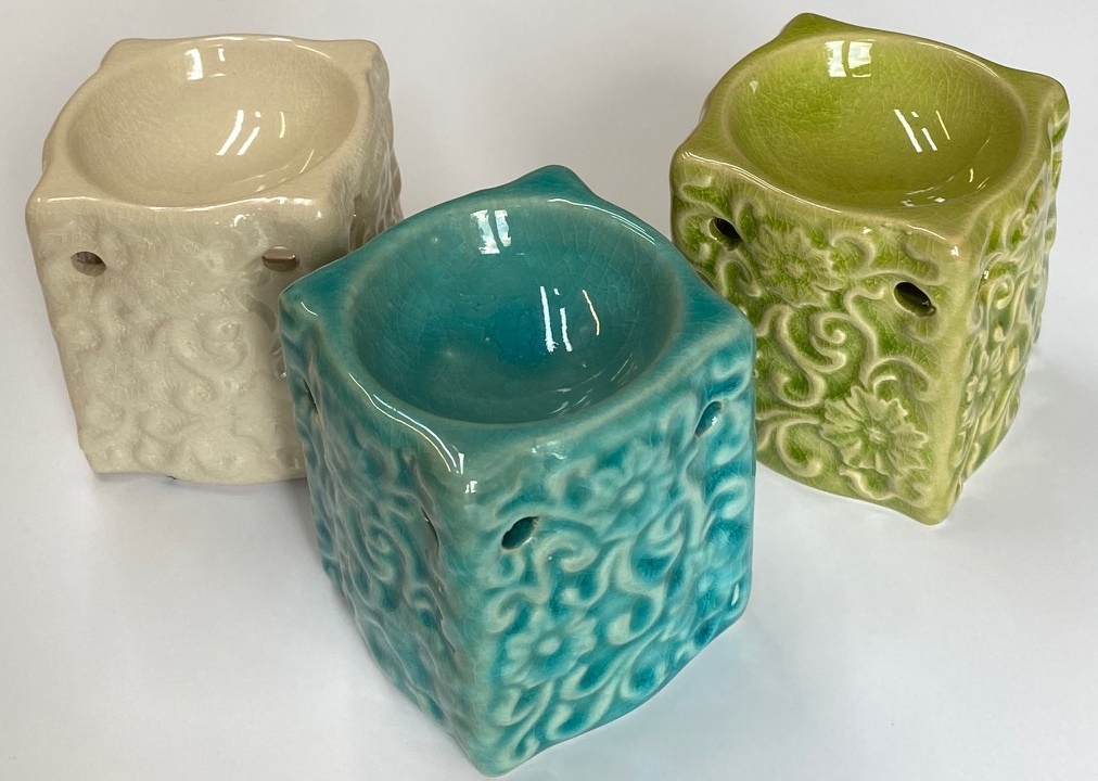 Classic Small Square Floral Oil Burners (3 Avaliable Colours)